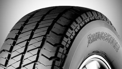 Bridgestone Dueler D684 II banden